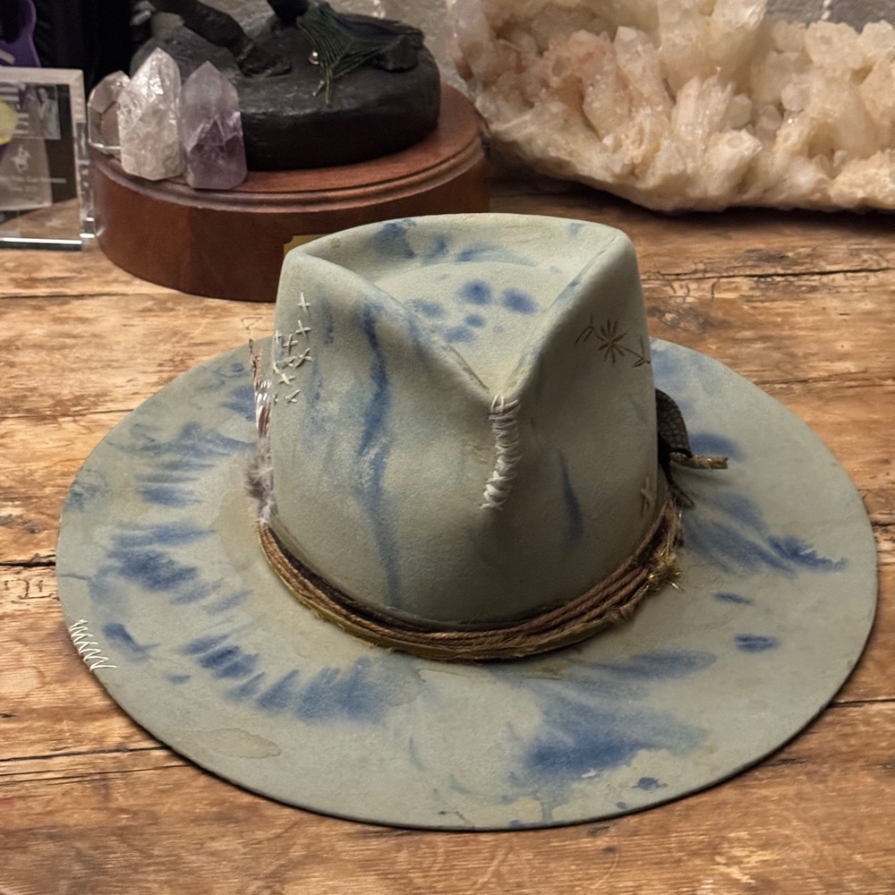 New Teressa Foglia tie-dye 100x Beaver Felt Flat Hat  7 56 Kemosabe Nick Fouquet - Picture 2 of 5